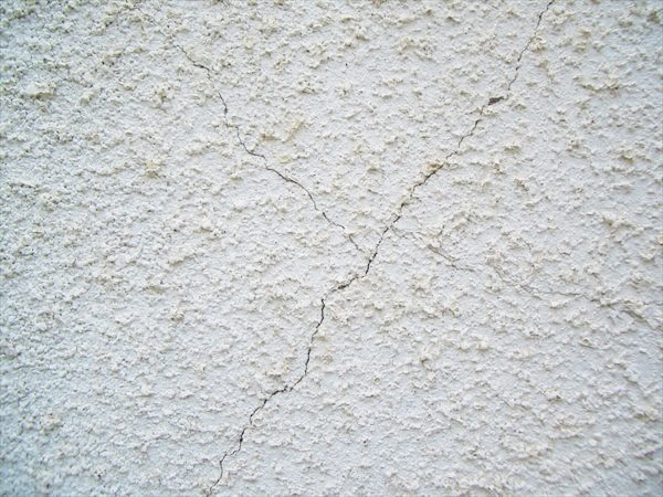 自宅の壁の塗装をするのは何年おきがいいの？